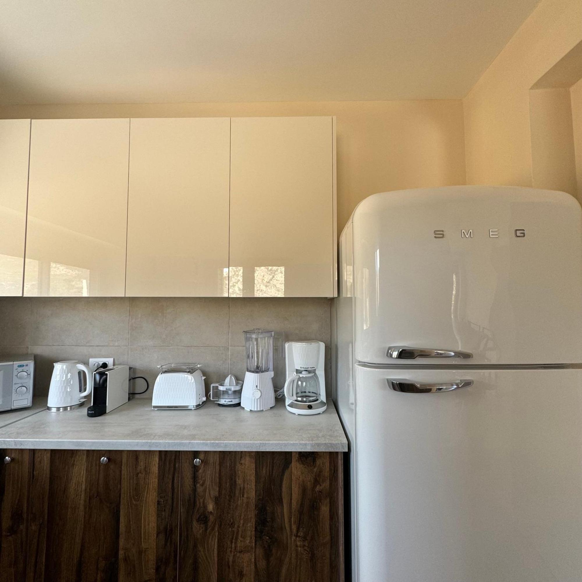 Topos Luxury Stay Heraion Loutraki  Bagian luar foto