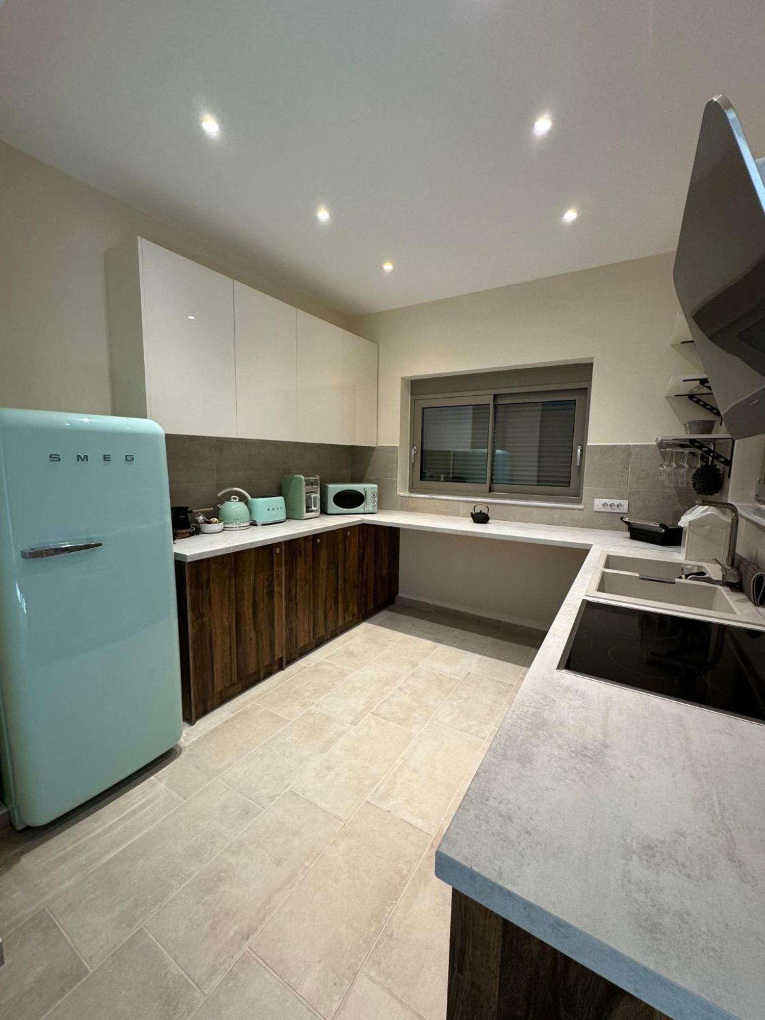 Topos Luxury Stay Heraion Loutraki  Bagian luar foto
