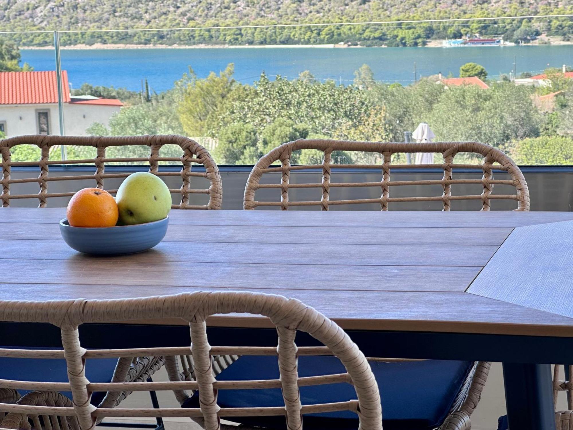 Topos Luxury Stay Heraion Loutraki  Bagian luar foto